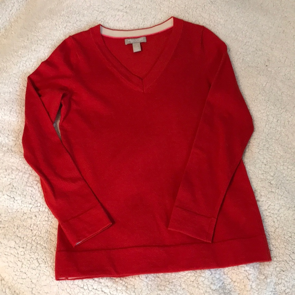 Banana Republic red pullover sweater